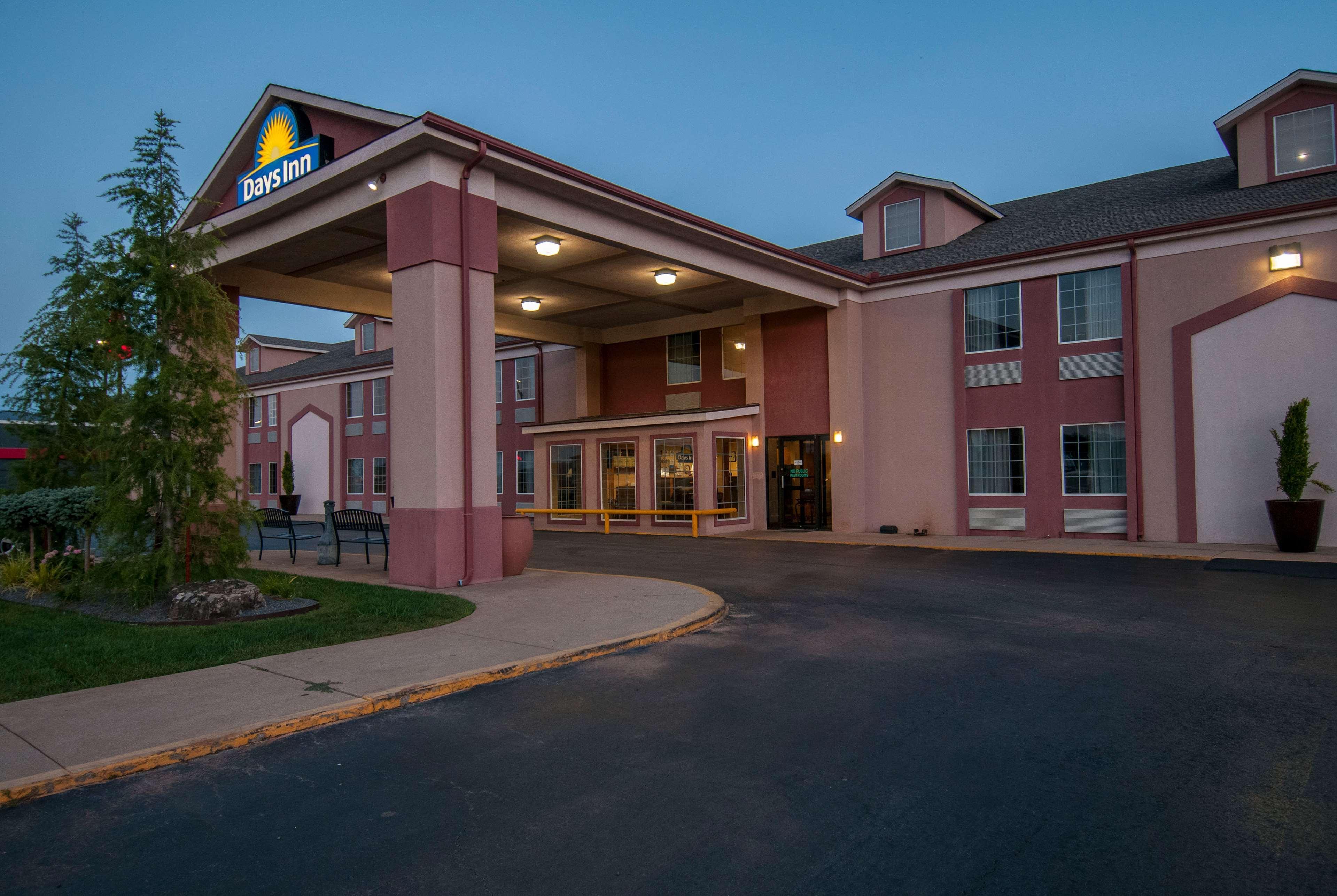 Days Inn By Wyndham Pauls Valley Eksteriør billede