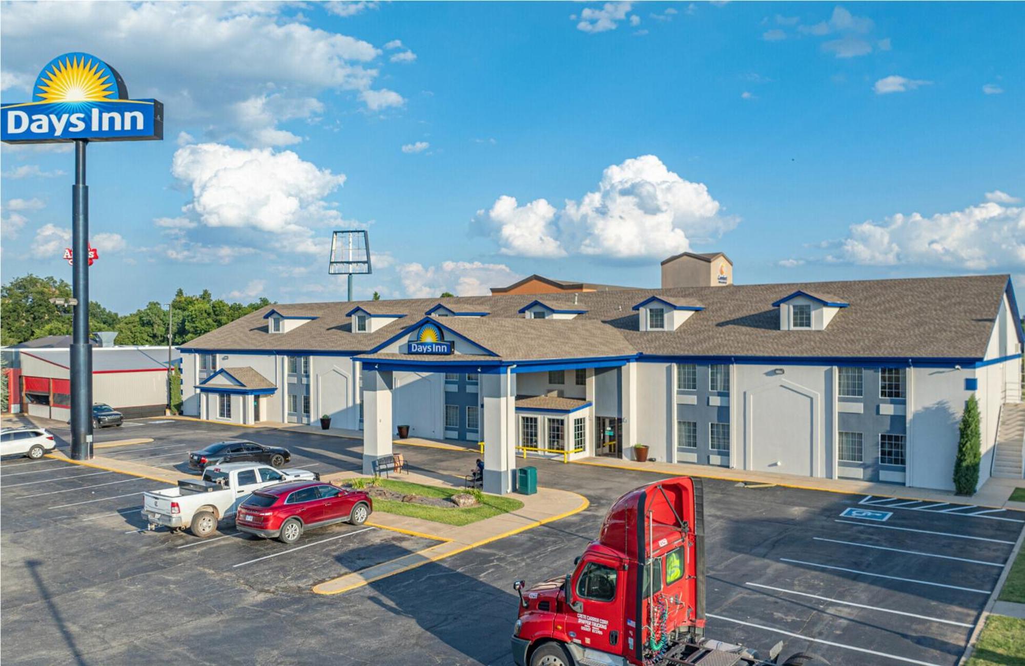 Days Inn By Wyndham Pauls Valley Eksteriør billede
